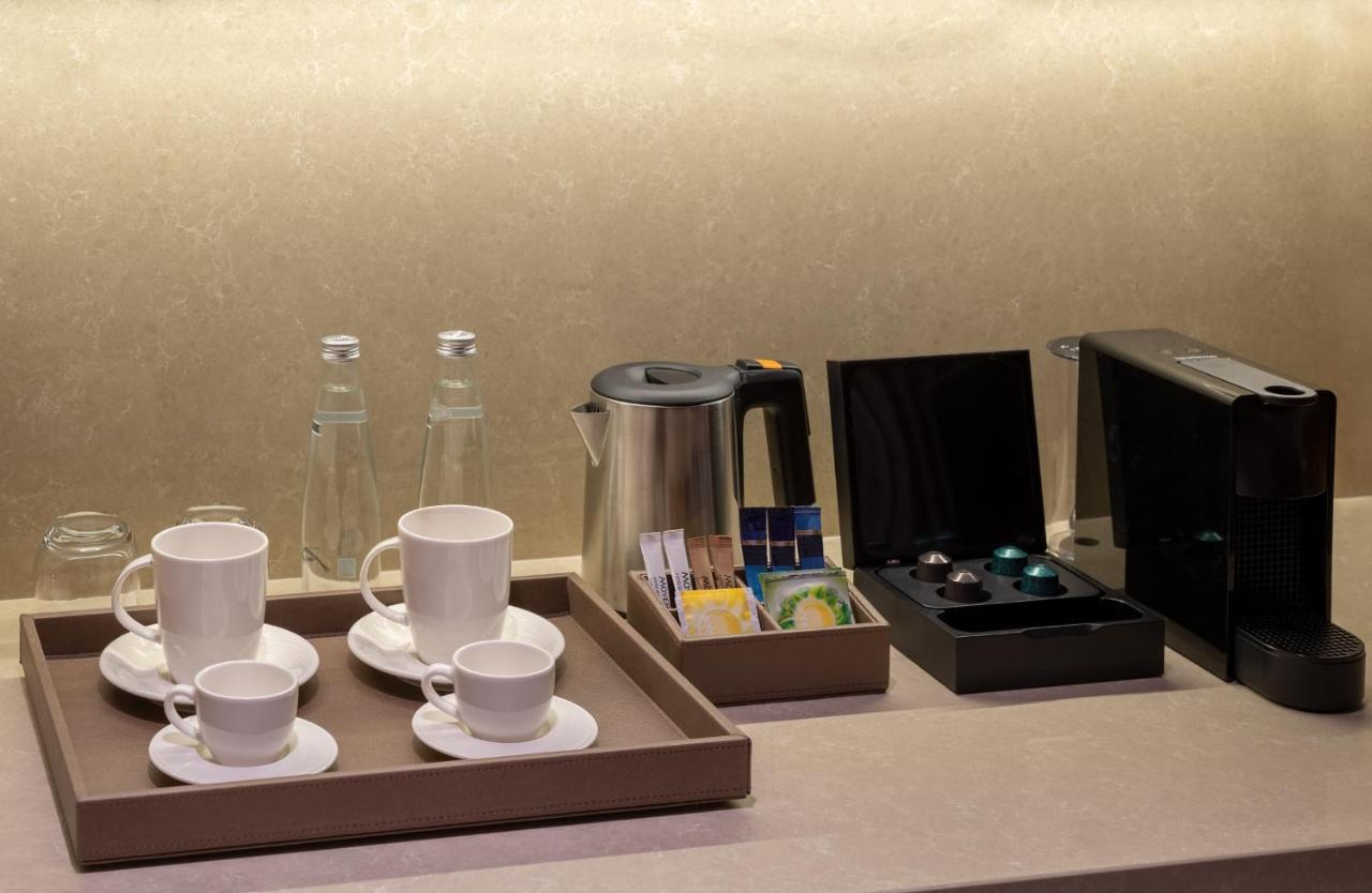 Moevenpick Hotel Istanbul Asia Airport Ngoại thất bức ảnh A Nespresso machine in a hotel room